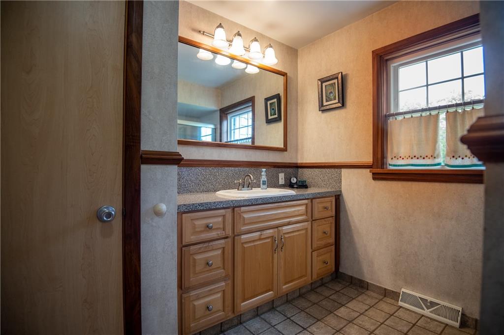 3722 Hubbard-Middlesex Road West Middlesex, PA 16159 - Photo 15 of 25