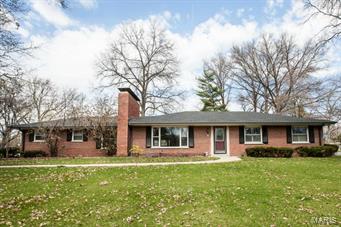 3 Ladue Ridge Road Ladue, MO 63124 - Photo 1 of 36 Gallery Image 1