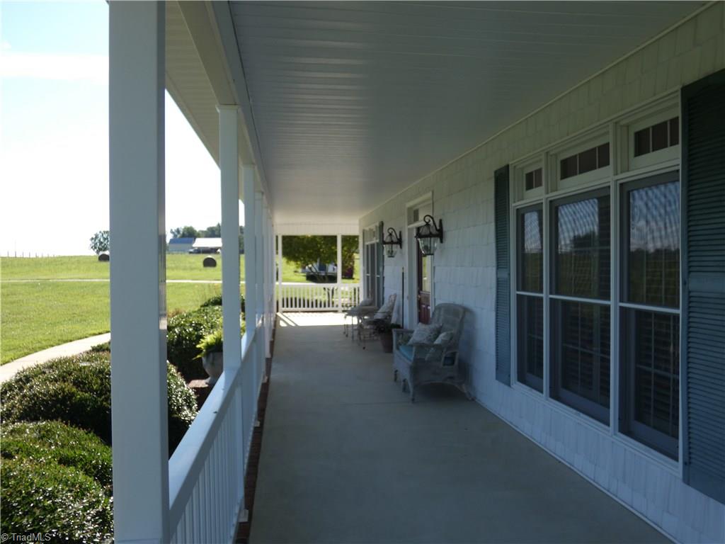 2918 Emerald Farm Road Climax, NC 27233 - Photo 4 of 30 Gallery Image 4