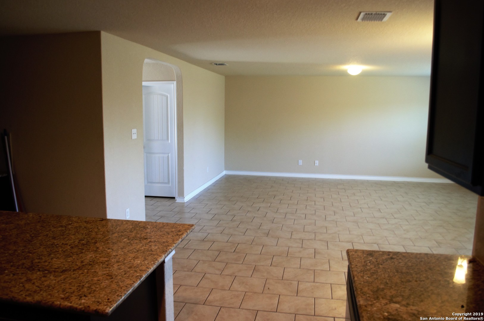 1623 Tree San Antonio, TX 78245 - Photo 10 of 21