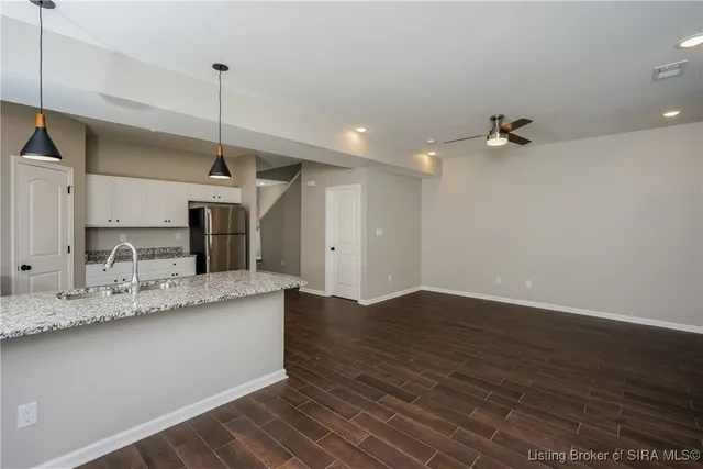 $1,795 | 2059 Paddle Wheel Drive, Jeffersonville, IN 47130