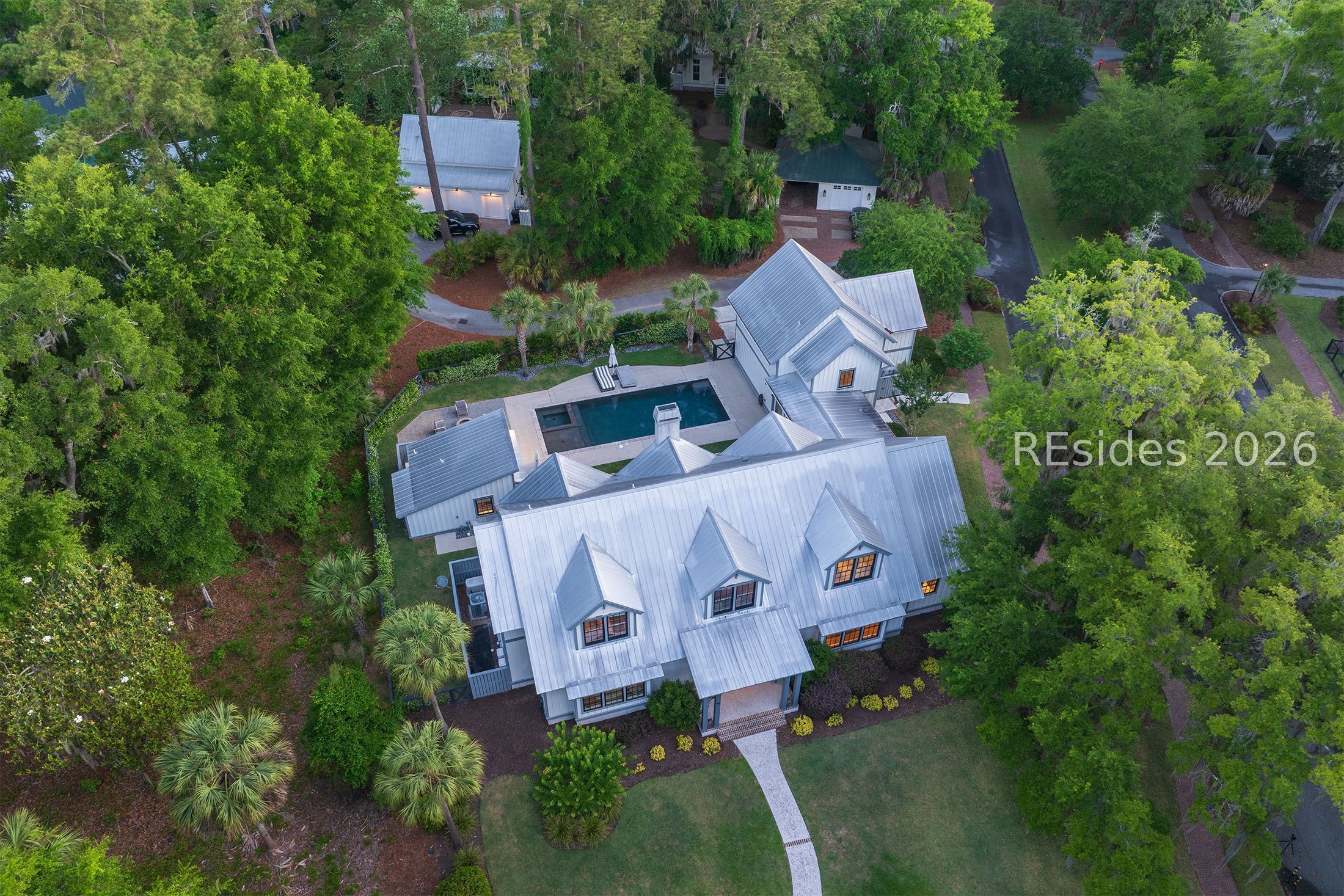 32 Gilded Street Bluffton, SC 29910 - Photo 2 of 79