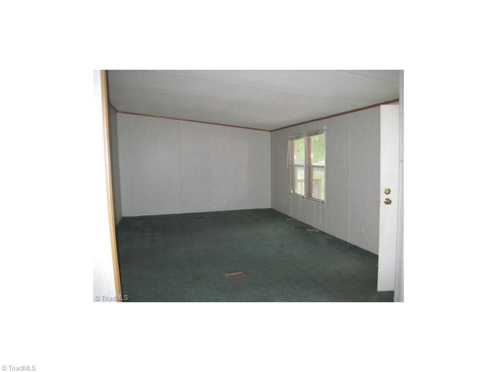 2794 Chandler Mill Road Pelham, NC 27311 - Photo 9 of 10 Gallery Image 9