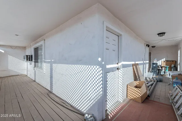 a view of a wooden fence