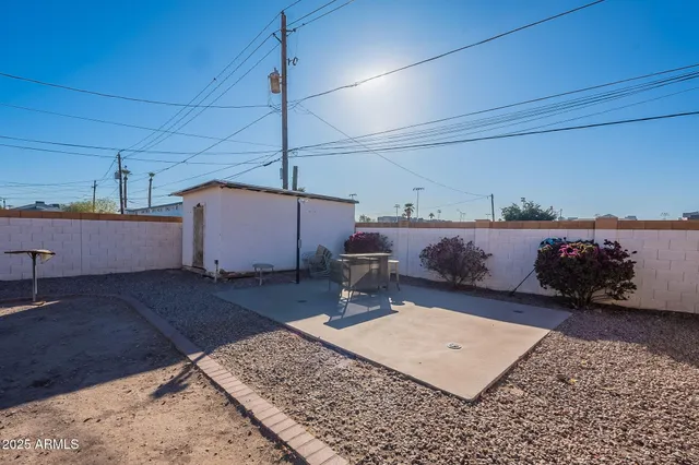 $2,795 | 745 East Pierce Street, Phoenix, AZ 85006