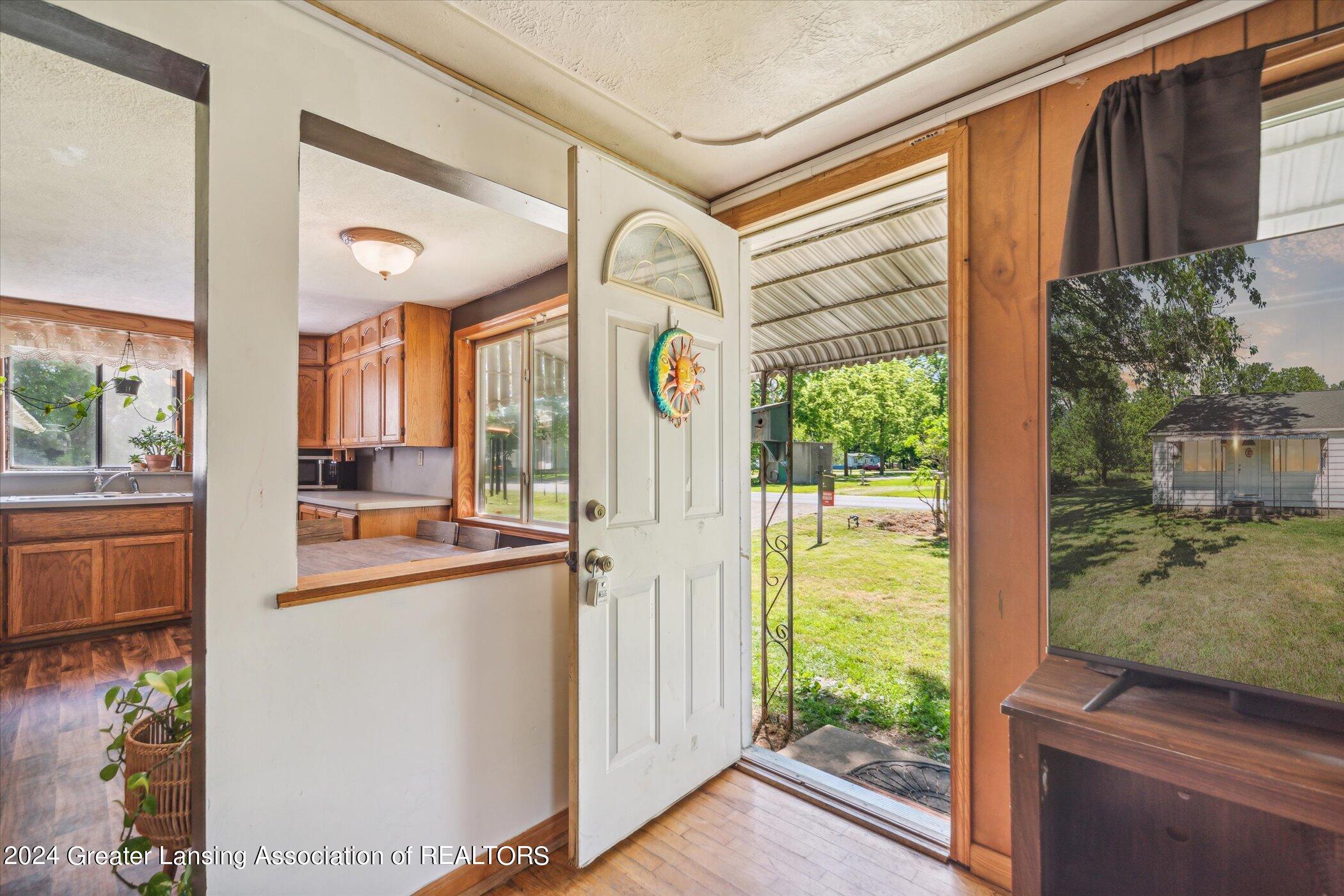 05-7969-S-Ionia-Road-Bellevue-MI-49021-W
