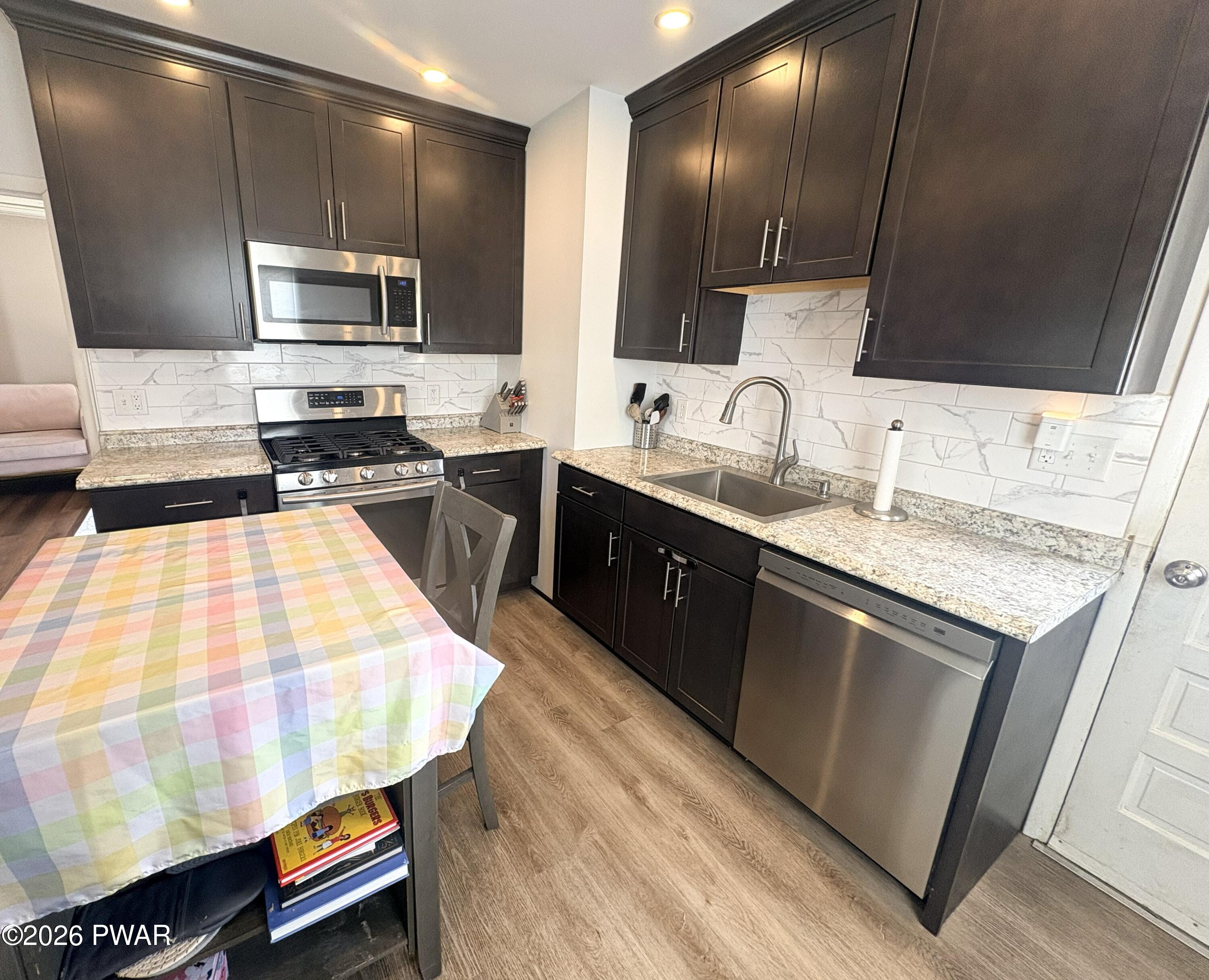 409 Boulevard Avenue Scranton, PA 18519 - Photo 6 of 27