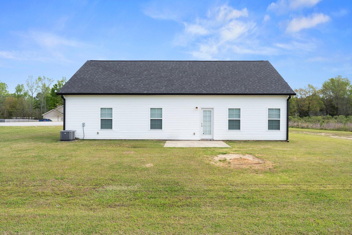1421 Oak Lane Thomson, GA 30824 - Photo 21 of 22 Back of Home