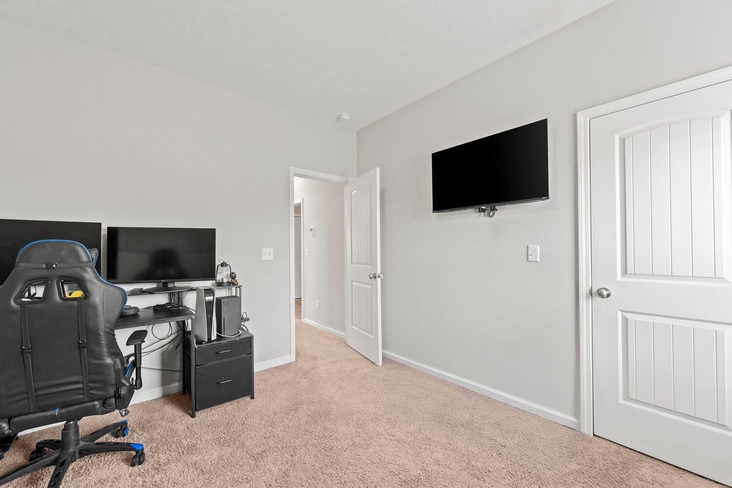 1421 Oak Lane Thomson, GA 30824 - Photo 8 of 22 Bedroom 3