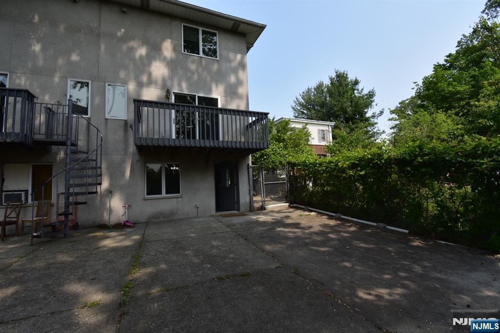 2482 5th Street, Unit A Fort Lee, NJ 07024 - Photo 26 of 26