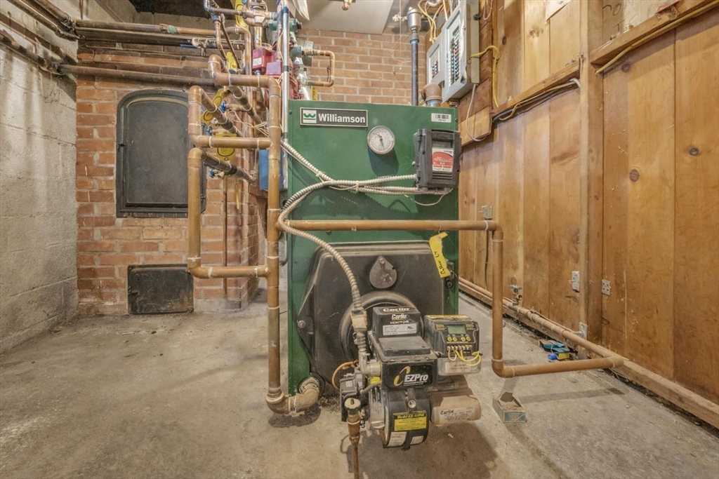 53 Kinnicutt Road Worcester, MA 01602 - Photo 41 of 42 Gallery Image 41