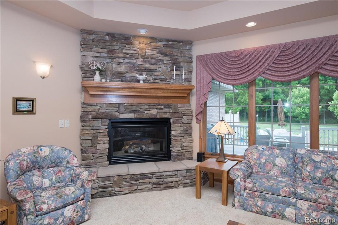 5152 Hidden Ridge Road Metamora, MI 48455 - Photo 14 of 74 FamilyRoom3.jpg