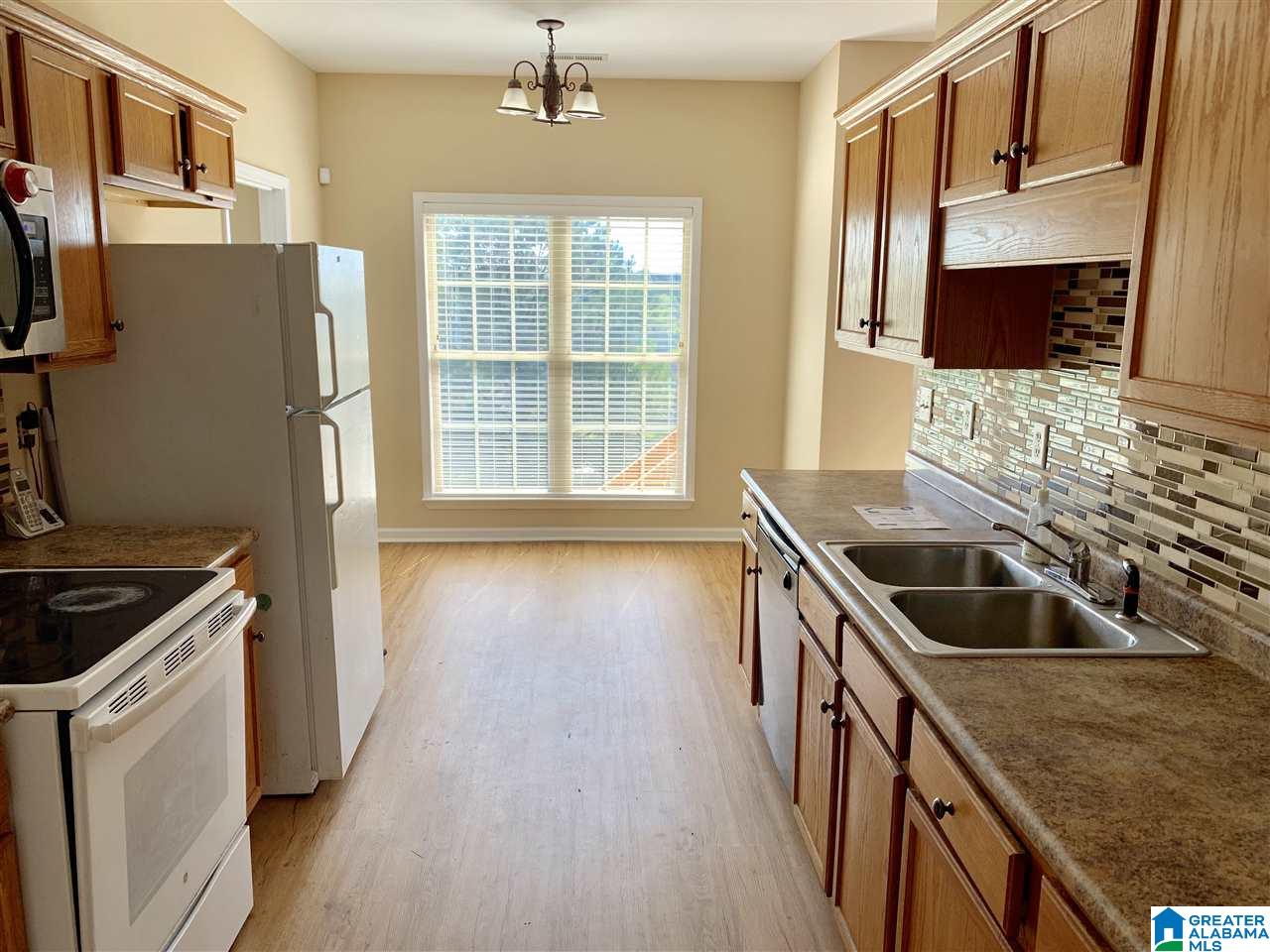 533 Woodland Ridge Road Odenville, AL 35120 - Photo 5 of 14