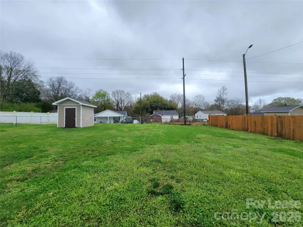 $1,595 | 1607 Parkdale Avenue, Gastonia, NC 28052