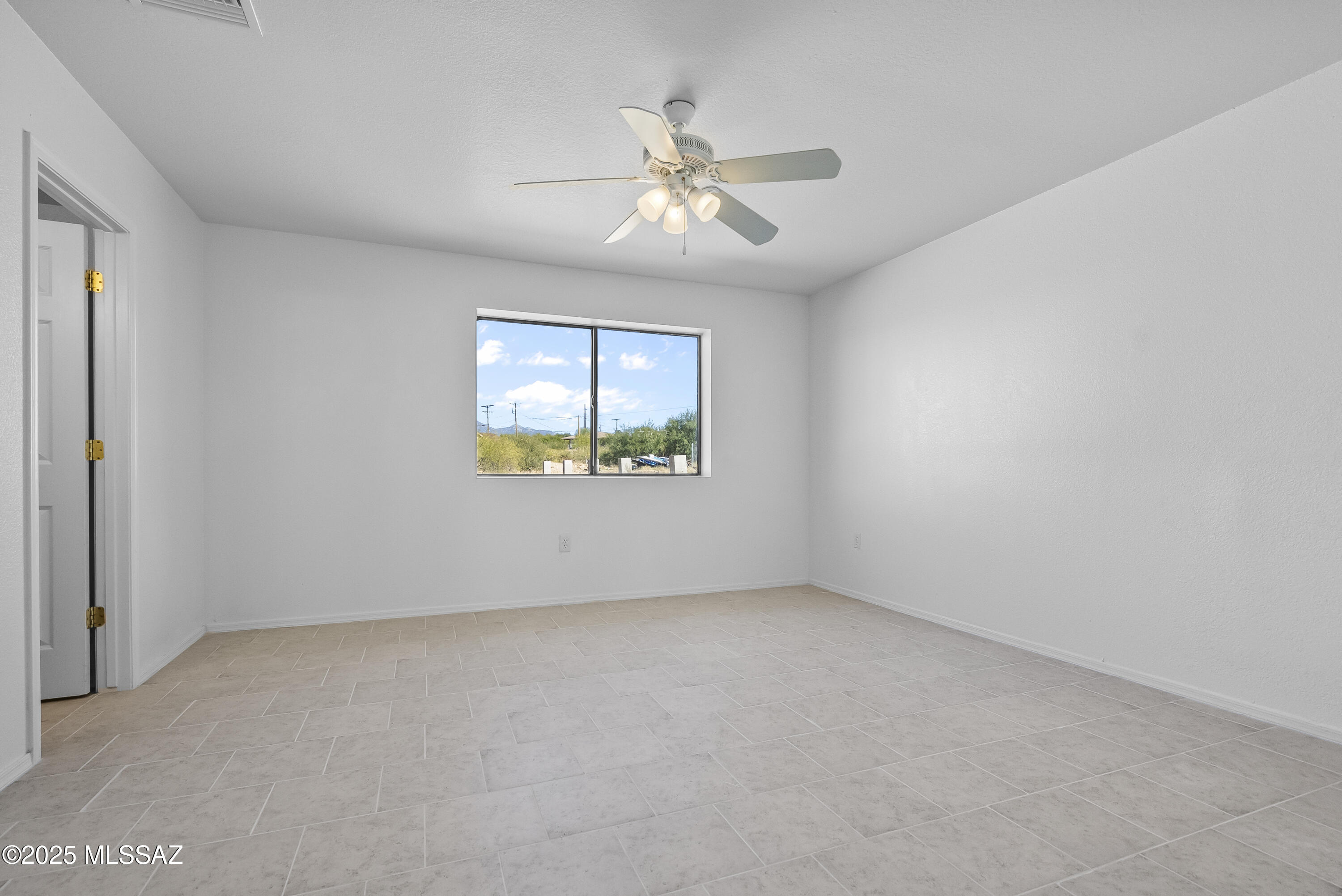 1715 Maya Corte Rio Rico, AZ 85648 - Photo 9 of 13 25-print-1715-maya-corte