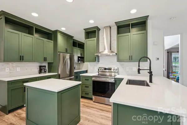 $599,999 | 551 Dovefield Drive, Indian Trail, NC 28079