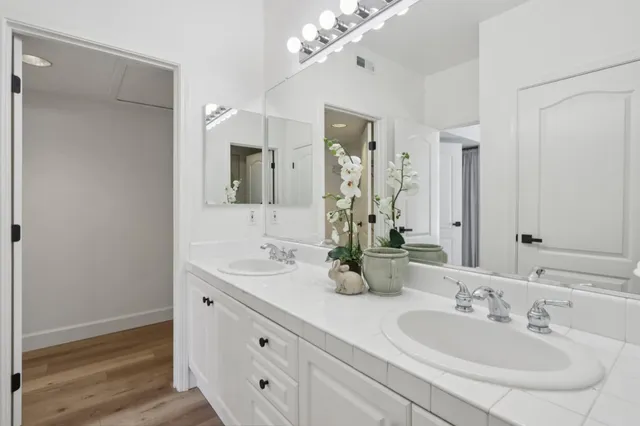 $1,188,000 | 1951 O'Farrell Street, Unit 404, San Mateo, CA 94403