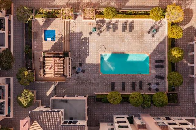 $1,188,000 | 1951 O'Farrell Street, Unit 404, San Mateo, CA 94403