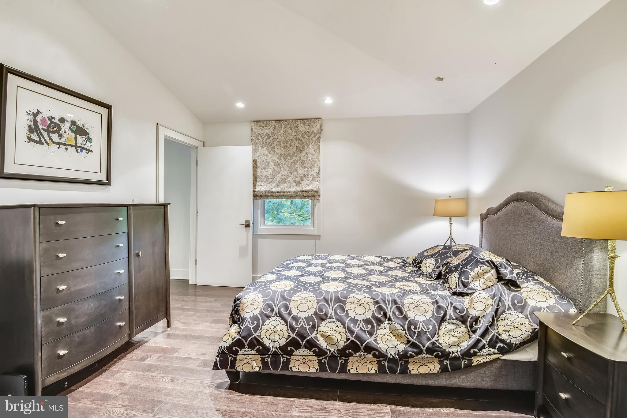 1334 Potomac School Road McLean, VA 22101 - Photo 25 of 61 Bedroom on Main Level