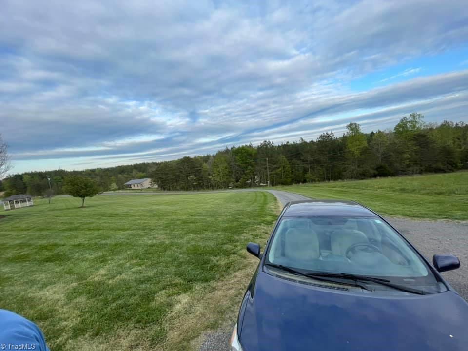 2068 Bowen Road Pinnacle, NC 27043 - Photo 30 of 50