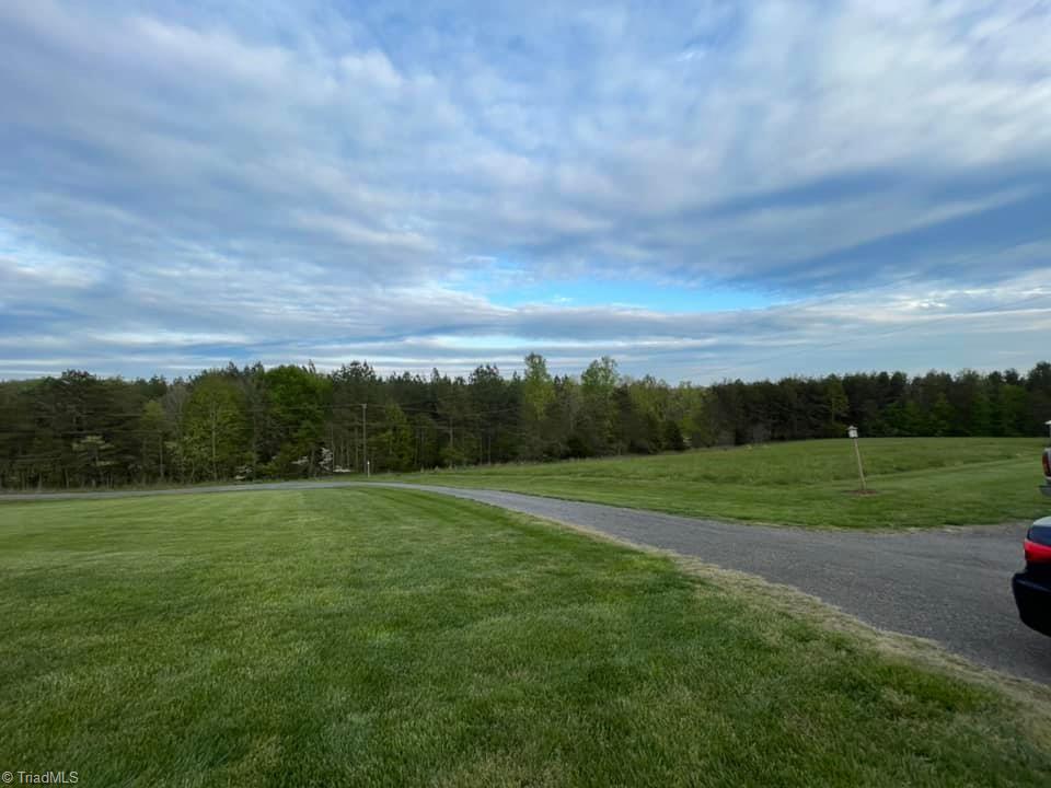 2068 Bowen Road Pinnacle, NC 27043 - Photo 34 of 50