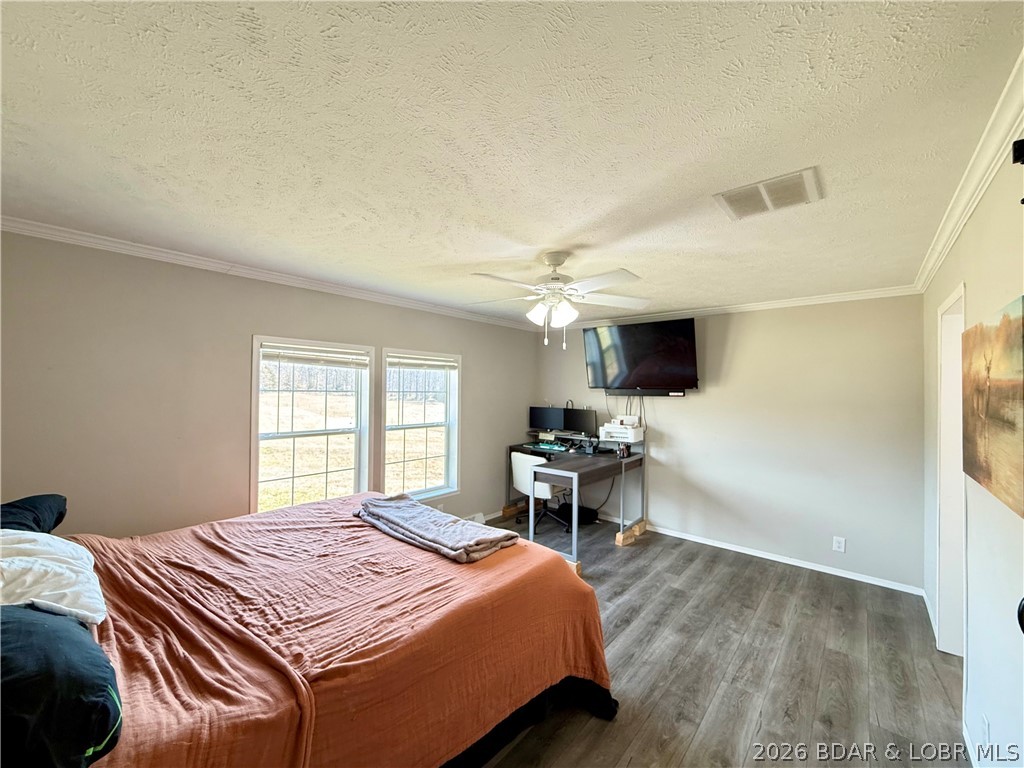 3182 Big Buffalo Road Stover, MO 65078 - Photo 12 of 59 Primary bedroom
