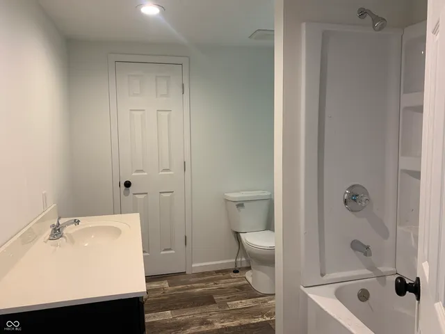 $270,000 | 6868 South Old US Highway 63, Hillsdale, IN 47854