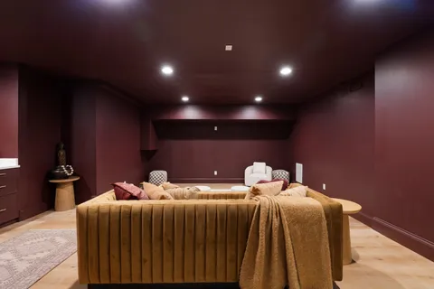 $3,999,000 | 1426 McGavock Pike, Nashville, TN 37216