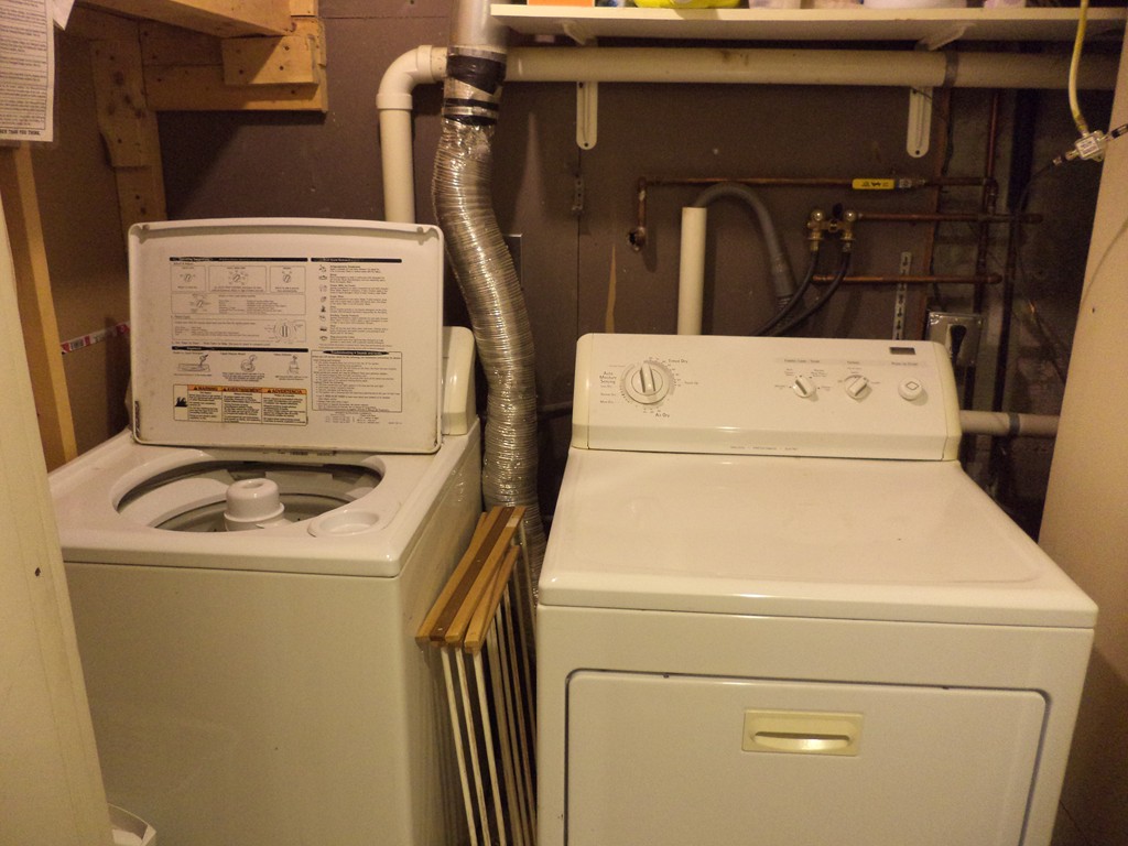 58 Weyham Road Weymouth, MA 02191 - Photo 19 of 24