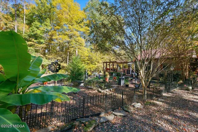 a view of outdoor space yard and patio