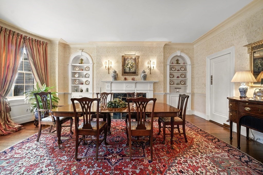 388 Beacon Street, Unit 3 Boston, MA 02116 - Photo 7 of 29 a view of a dining room with furniture window and wooden floor