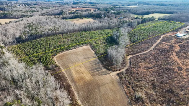 $105,000 | 2 Trottinridge Road, Chase City, VA 23924