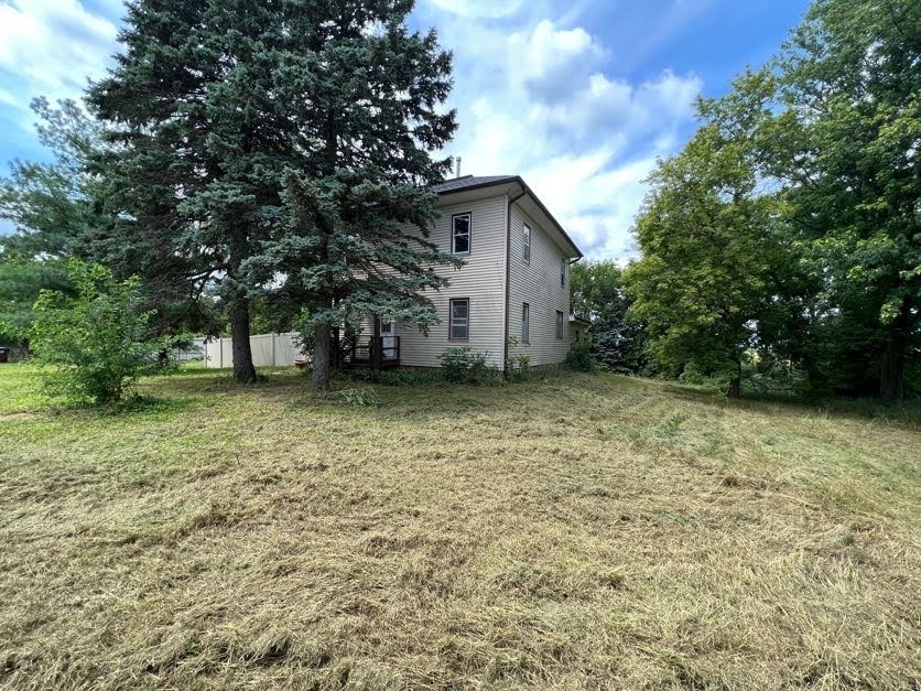3290 West County Line Road Esmond, IL 60129 - Photo 1 of 4 a view of a house with a yard