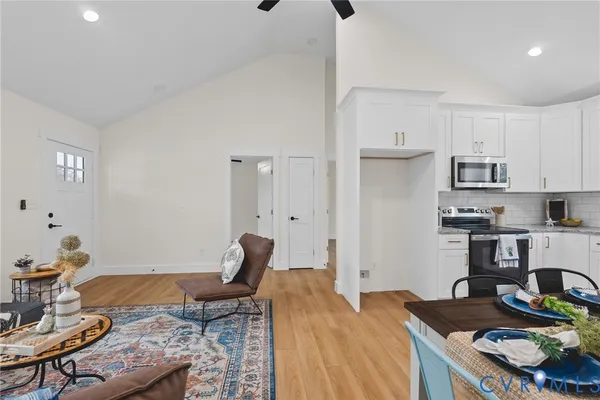 $289,900 | 64 Locust Drive, Louisa, VA 23093