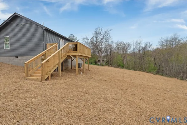 $289,900 | 64 Locust Drive, Louisa, VA 23093