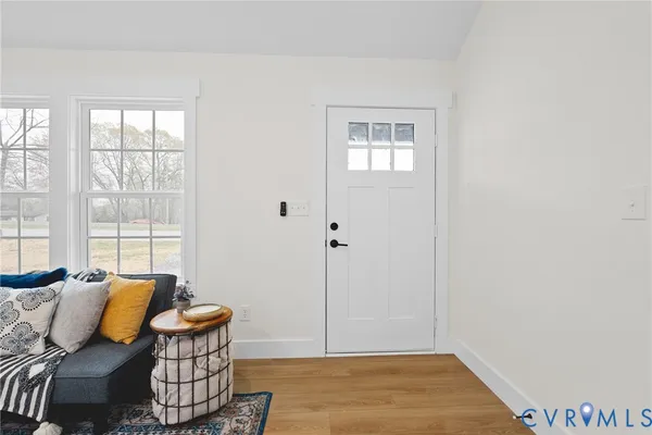 $289,900 | 64 Locust Drive, Louisa, VA 23093