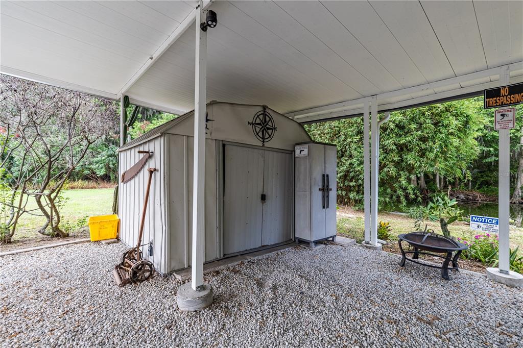 1136 Rue De Dore Tavares, FL 32778 - Photo 33 of 45