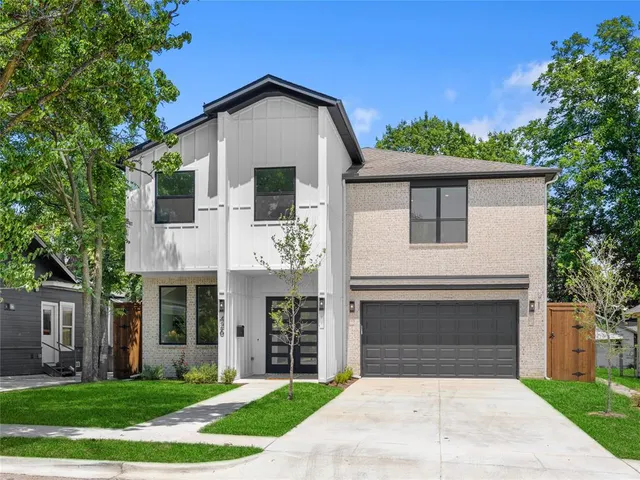 $899,900 | 426 Martinique Avenue, Dallas, TX 75223
