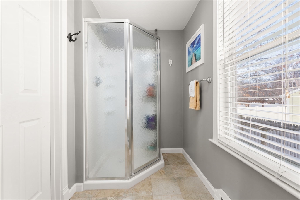 62 Maple Street Melrose, MA 02176 - Photo 12 of 29