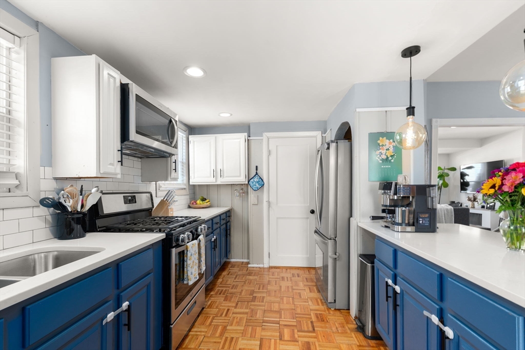 62 Maple Street Melrose, MA 02176 - Photo 4 of 29