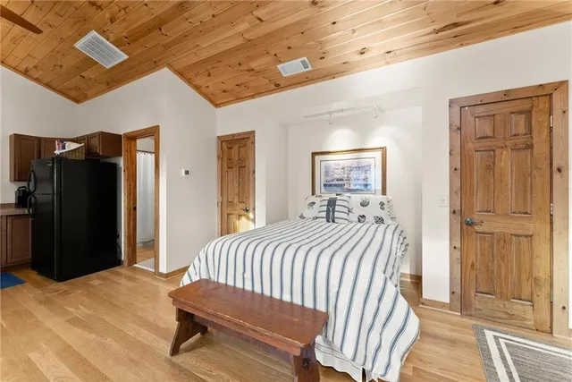 $620,000 | 315 North Lake Drive, Sautee Nacoochee, GA 30571