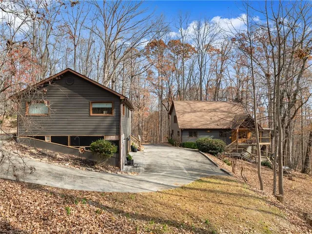 $620,000 | 315 North Lake Drive, Sautee Nacoochee, GA 30571