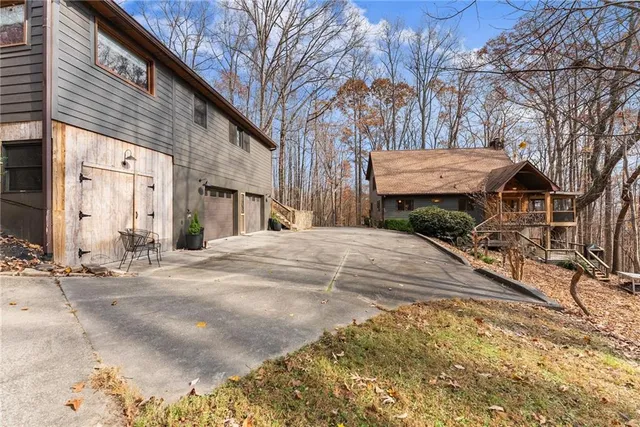 $620,000 | 315 North Lake Drive, Sautee Nacoochee, GA 30571