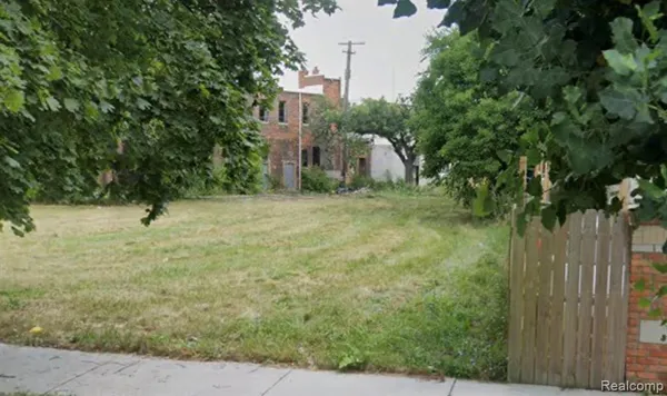 $47,700 | 4030 Gilbert Street, Detroit, MI 48210