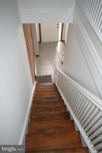 149 Adams Street Northwest Washington, DC 20001 - Photo 4 of 9 Staircase