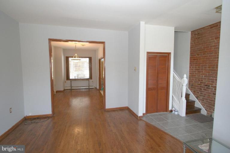 149 Adams Street Northwest Washington, DC 20001 - Photo 6 of 9 Living Room/Dining Room