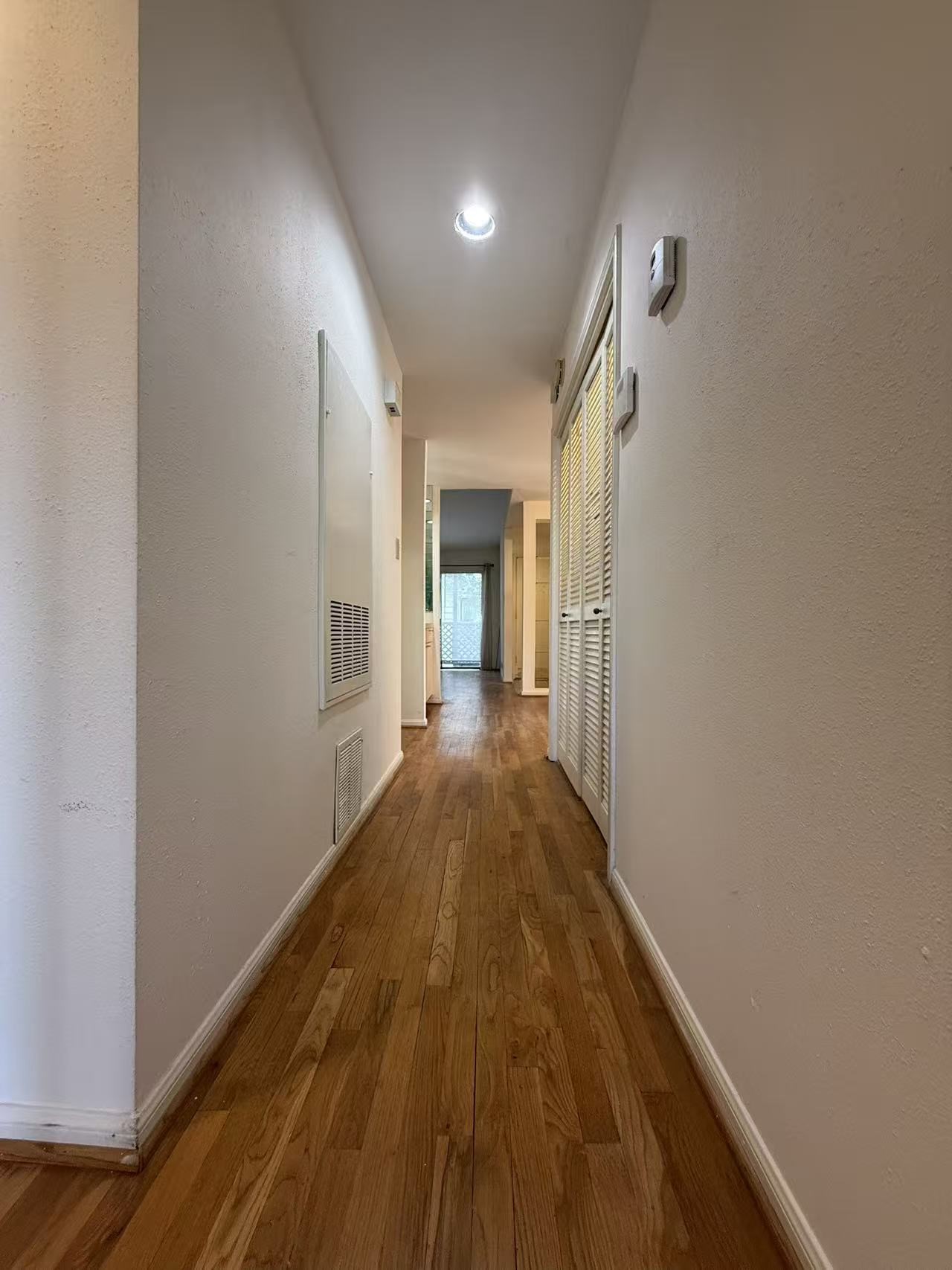 2829 Timmons Lane, Unit 176 Houston, TX 77027 - Photo 7 of 23
