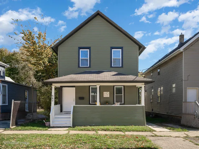 $277,200 | 547 South Martin Luther King Junior Avenue, Waukegan, IL 60085