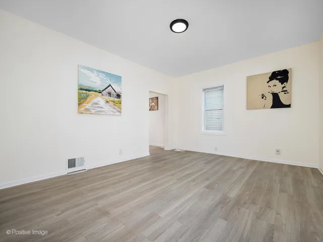 $282,000 | 547 South Martin Luther King Junior Avenue, Waukegan, IL 60085