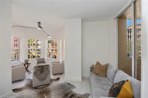 $699,900 | 401 Bayfront Place, Unit 3208, Naples, FL 34102